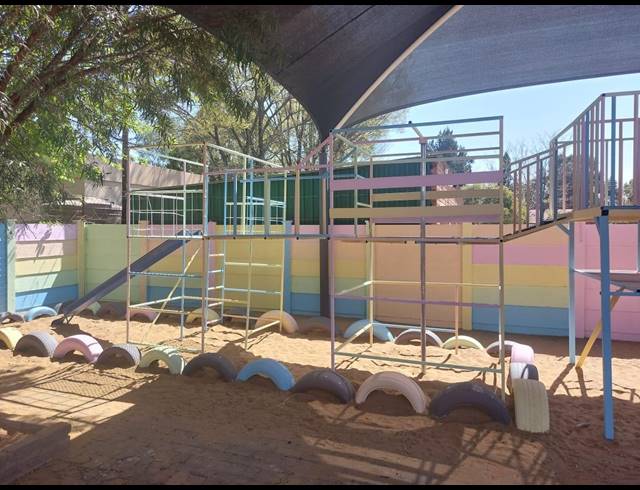 1,043M² INDUSTRIAL YARD TO LET IN VAALPARK